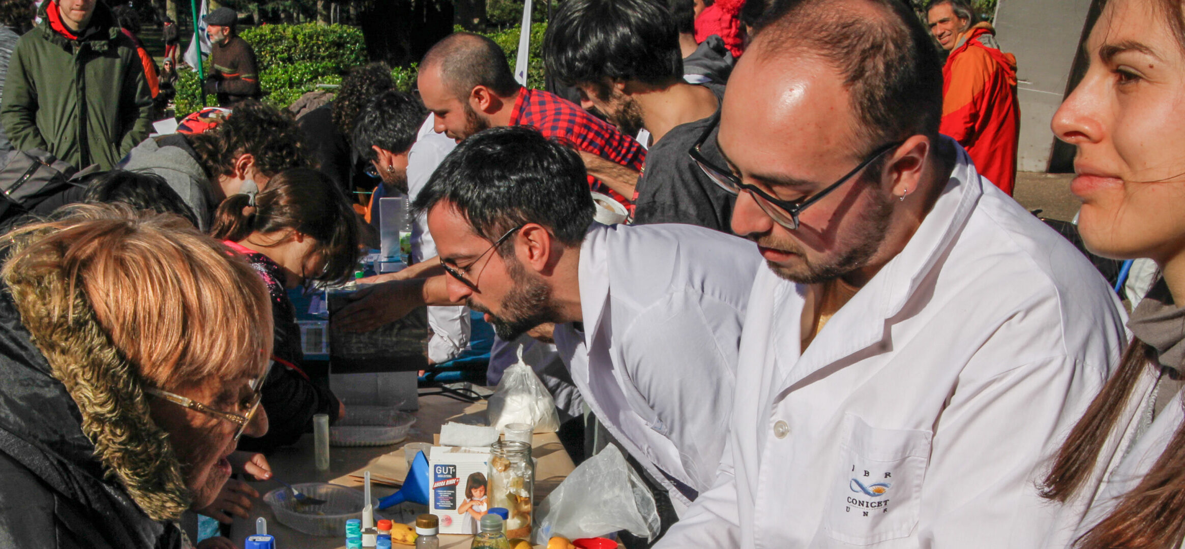 Nos ponemos la camiseta por Argentina en defensa del salario, la ciencia nacional, la universidad pública y las becas CONICET
